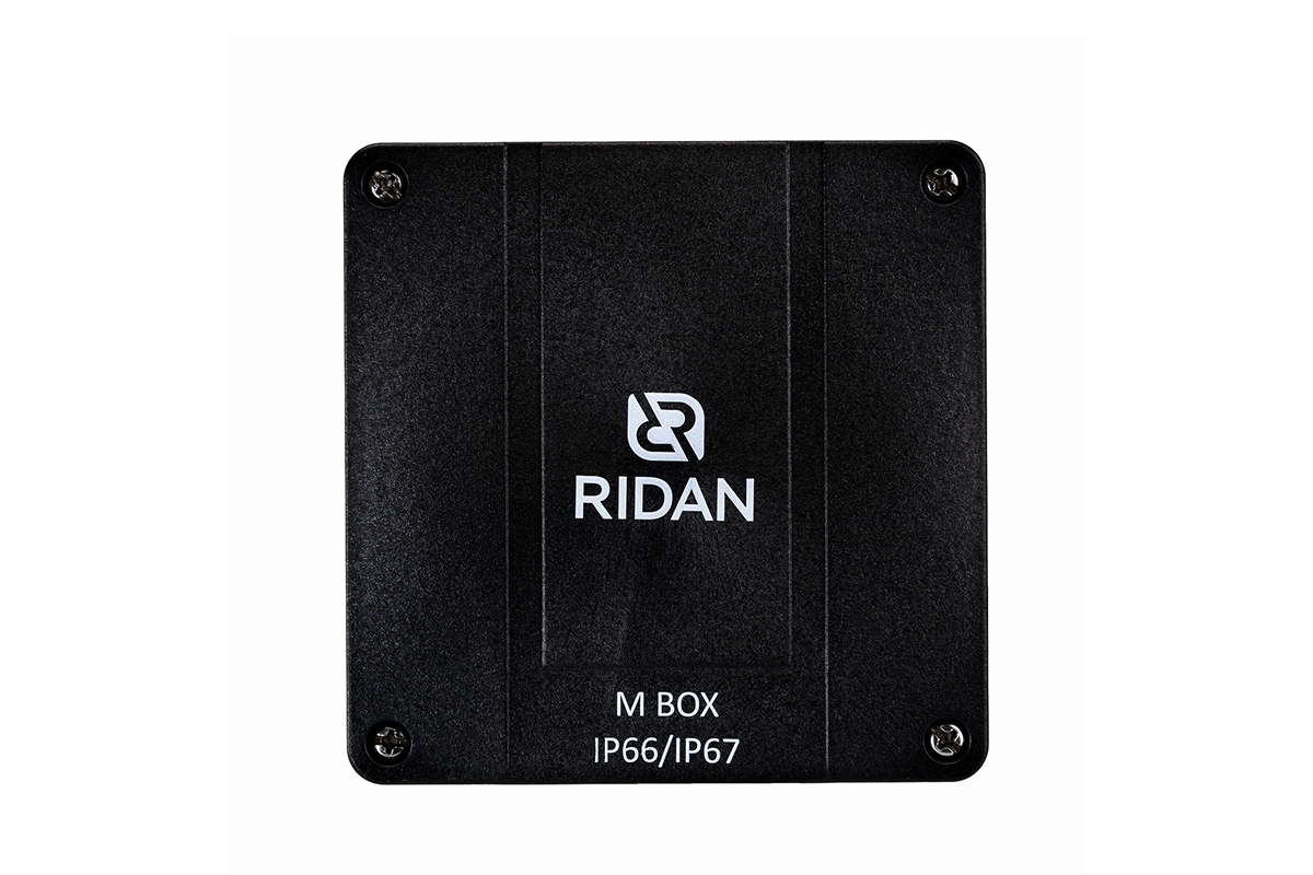 21RT0929R Ridan M BOX черная front_eng.png